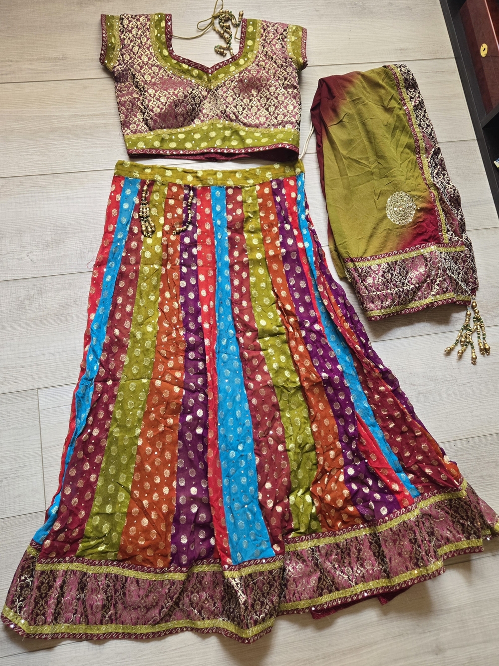 Garba Indian Pakistabi Multicolor Lehenga Skirt with Embellished Blouse Size S